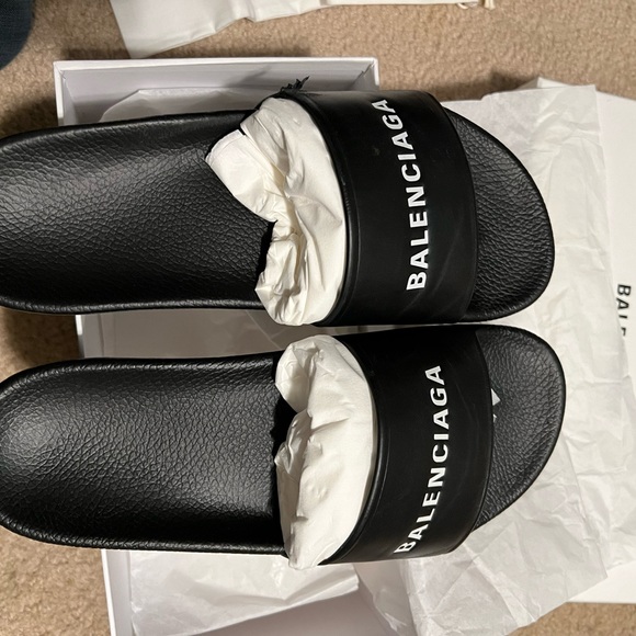 Balenciaga leather slides - Picture 7 of 9